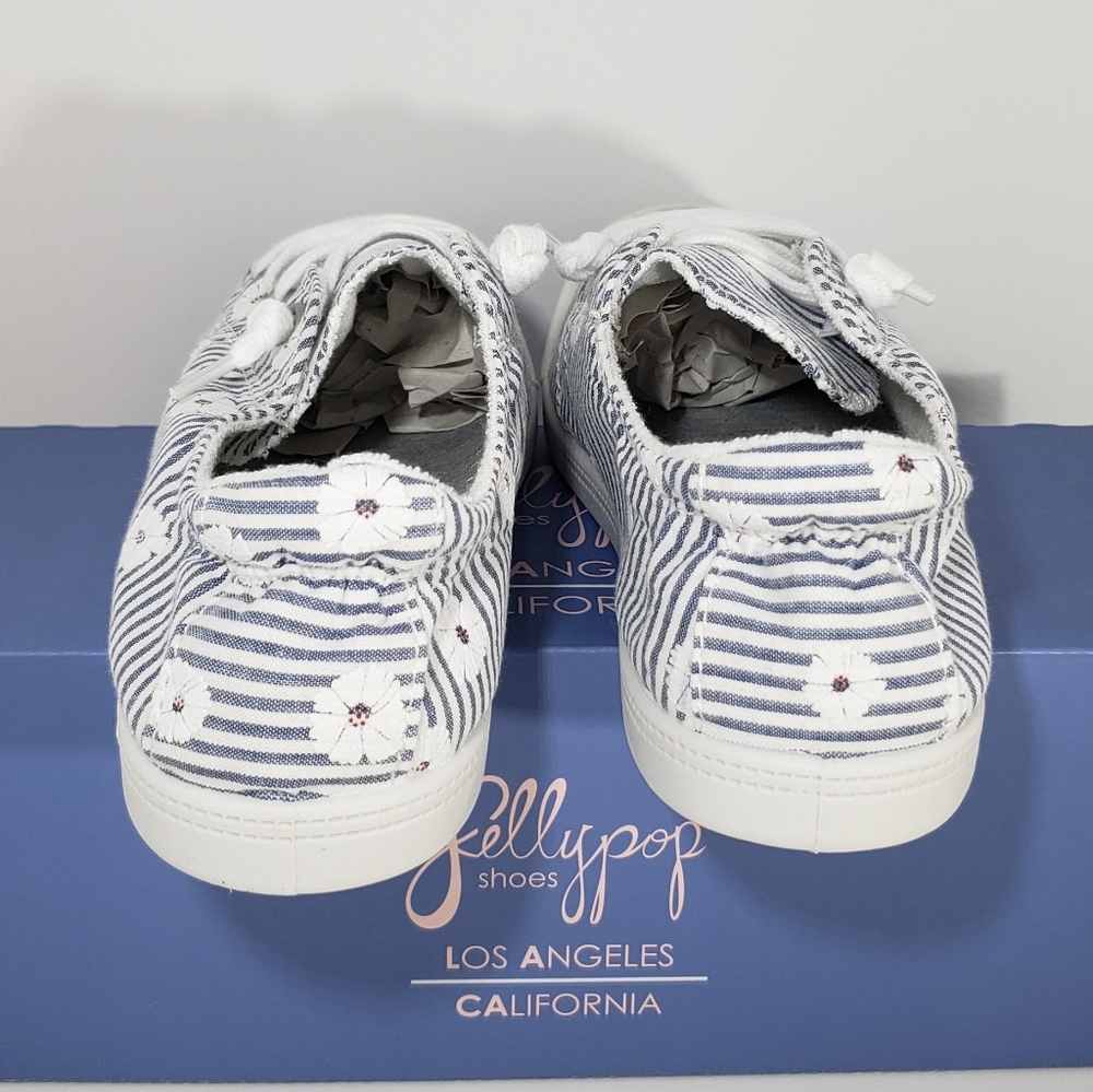 Brand New Daisy Canvas Comfort Insole Sneaker 7.5 - Picture 3 of 7